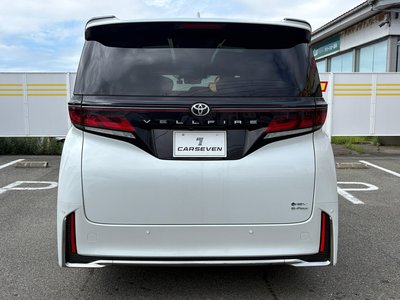 صورة 6 لـ 2023 Toyota VELLFIRE