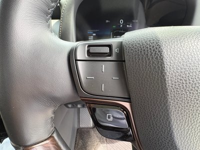 صورة مصغرة 23 لـ 2023 Toyota VELLFIRE