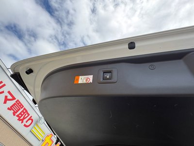 صورة مصغرة 52 لـ 2023 Toyota VELLFIRE