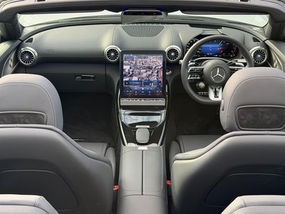 MERCEDES-BENZ SL AMG - 2