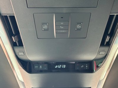 2024 TOYOTA ALPHARD — миниатюра 16