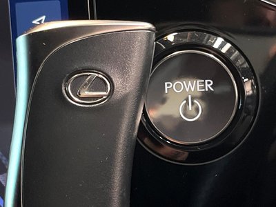2023 Lexus NX — миниатюра 30