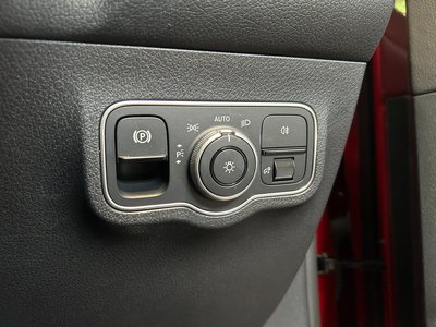 2023 Mercedes-BENZ GLB — миниатюра 18