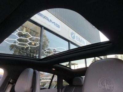 MERCEDES-BENZ EQE - 4