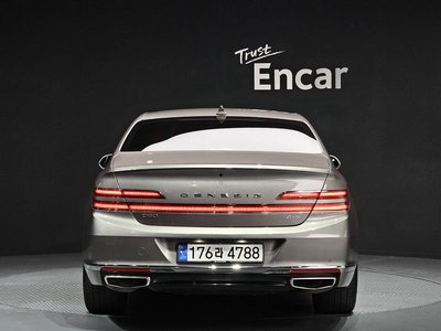صورة 3 لـ 2021 Genesis G90