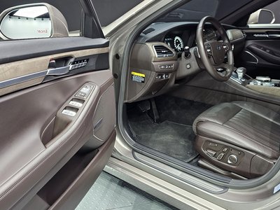 صورة مصغرة 11 لـ 2021 Genesis G90