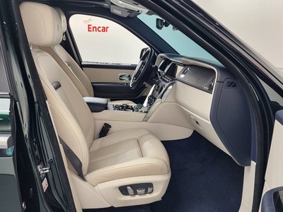 2020 ROLLS-ROYCE CULLINAN — миниатюра 16