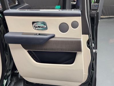 2020 ROLLS-ROYCE CULLINAN — миниатюра 14