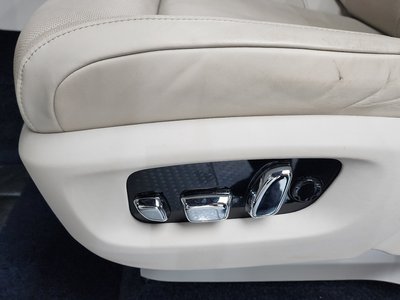2020 ROLLS-ROYCE CULLINAN — миниатюра 32