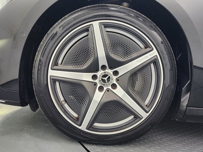 MERCEDES-BENZ EQE - 6