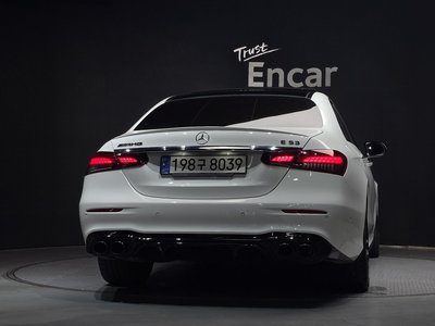 صورة 4 لـ 2022 Mercedes-BENZ E-CLASS