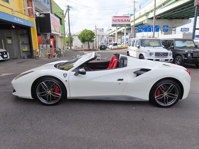 2016 FERRARI 488 SPIDER 照片 8