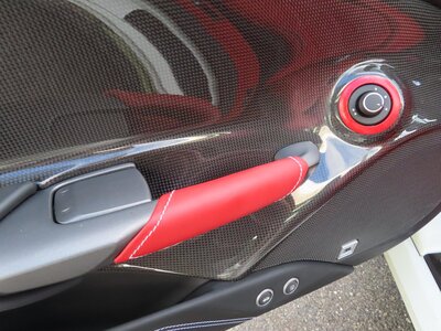 2016 Ferrari 488 SPIDER 缩略图 58