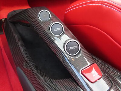 2016 Ferrari 488 SPIDER 缩略图 96