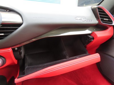 2016 Ferrari 488 SPIDER 缩略图 121