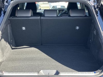 TOYOTA CROWN SPORT - 8