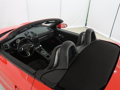 صورة مصغرة 33 لـ 2018 Porsche 718