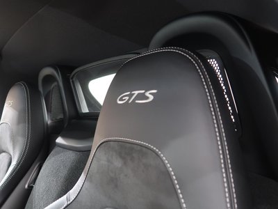 صورة مصغرة 34 لـ 2018 Porsche 718