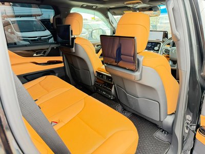 صورة مصغرة 32 لـ 2025 Lexus LX