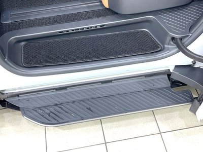 TOYOTA VELLFIRE - 9