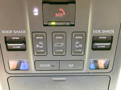 TOYOTA VELLFIRE - 10