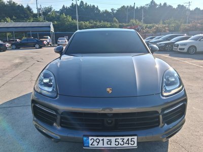 2022 Porsche CAYENNE 照片 1