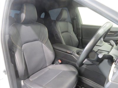 صورة مصغرة 11 لـ 2023 Toyota CROWN SPORT