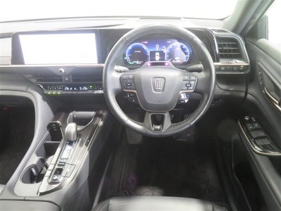 2023 Toyota CROWN SPORT photo 9
