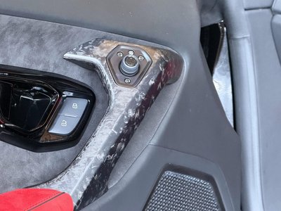 2019 Lamborghini HURACAN 缩略图 36