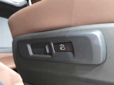 2023 BMW X6 — миниатюра 36