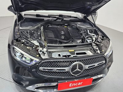 MERCEDES-BENZ GLC - 7