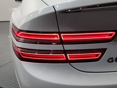 GENESIS G80 (RG3) - 10