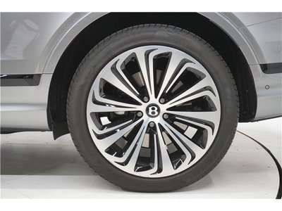 BENTLEY BENTAYGA - 10