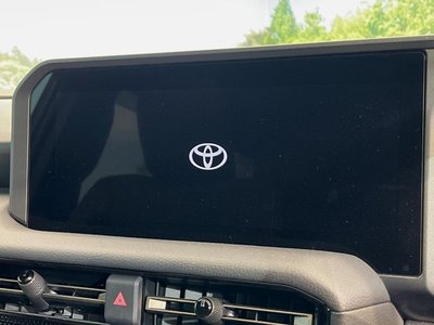 TOYOTA LAND CRUISER - 4