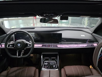 BMW 7 SERIES - 4