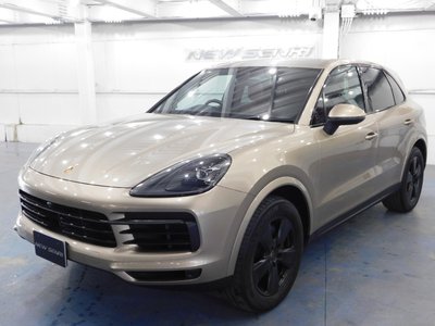 PORSCHE CAYENNE - 1