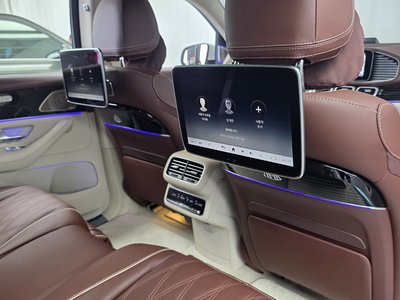 2025 Mercedes-BENZ GLS thumbnail 23