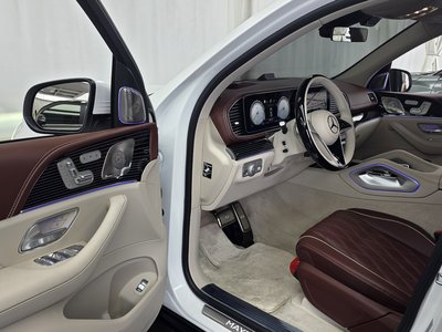 2025 Mercedes-BENZ GLS thumbnail 13