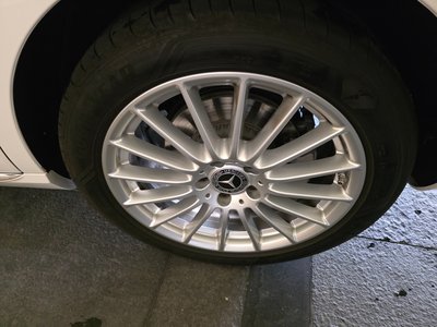 MERCEDES-BENZ E-CLASS - 5