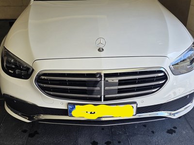 MERCEDES-BENZ E-CLASS - 2