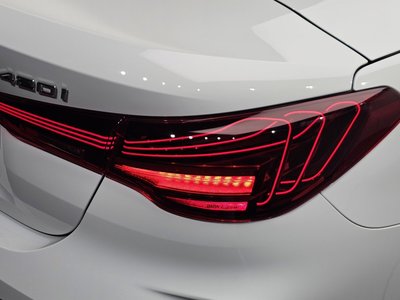 صورة 10 لـ 2025 BMW 4 SERIES