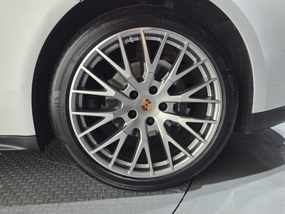 2025 Porsche PANAMERA 照片 8