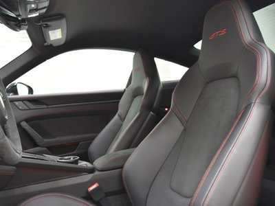PORSCHE 911 - 9
