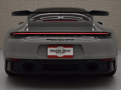 PORSCHE 911 - 8