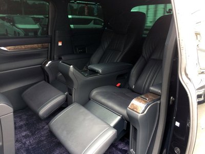 TOYOTA ALPHARD - 4