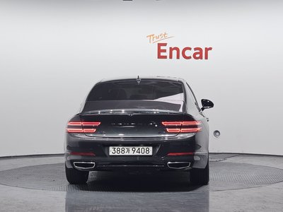 GENESIS G80 (RG3) - 4