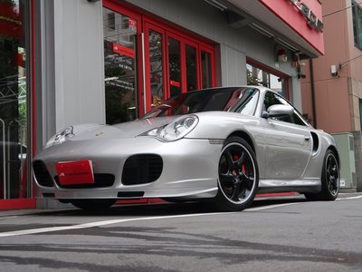 PORSCHE 911 - 6