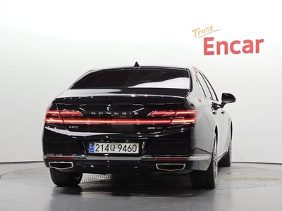 2019 Genesis G90 photo 3