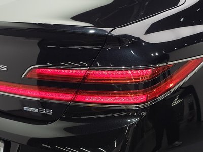 2019 Genesis G90 photo 10