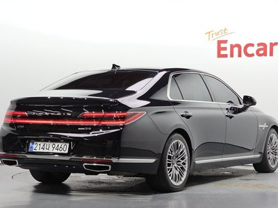 2019 Genesis G90 photo 4